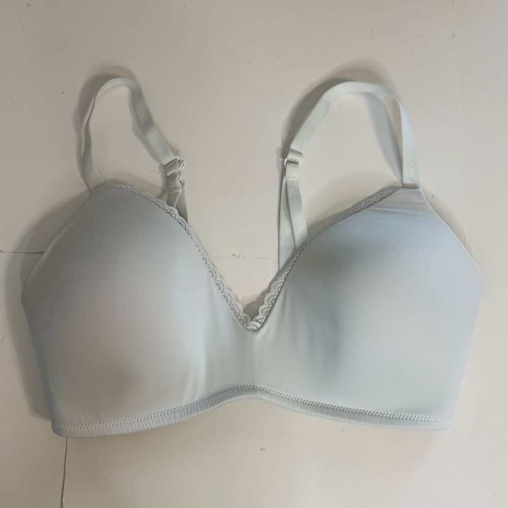 Aerie White Wireless Convertible Racerback Bra Bralette Size 36D